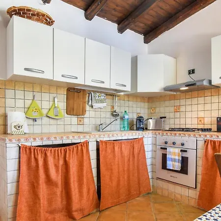 Holiday home Amazing In With Kitchen *