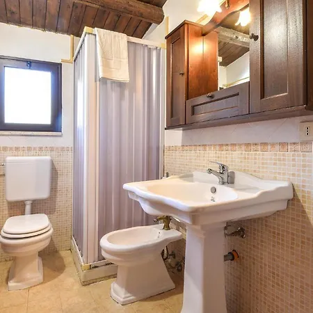 Holiday home Amazing In With Kitchen *
